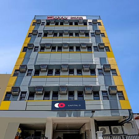 Super Oyo Capital O 232 Nest Nano Suites Fort Makati City Екстериор снимка